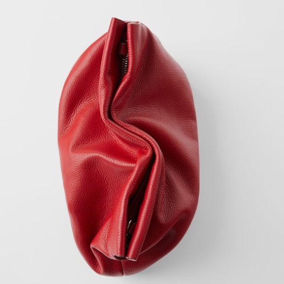 Zara red leather gathered crossbody bag - Picture 2 of 7